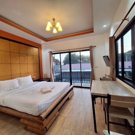 Kan Home Hotel Kanchanaburi City Exteriör bild