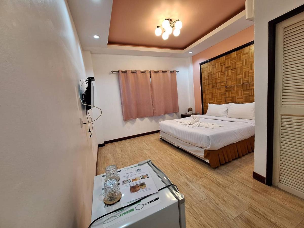 Kan Home Hotel Kanchanaburi City Exteriör bild