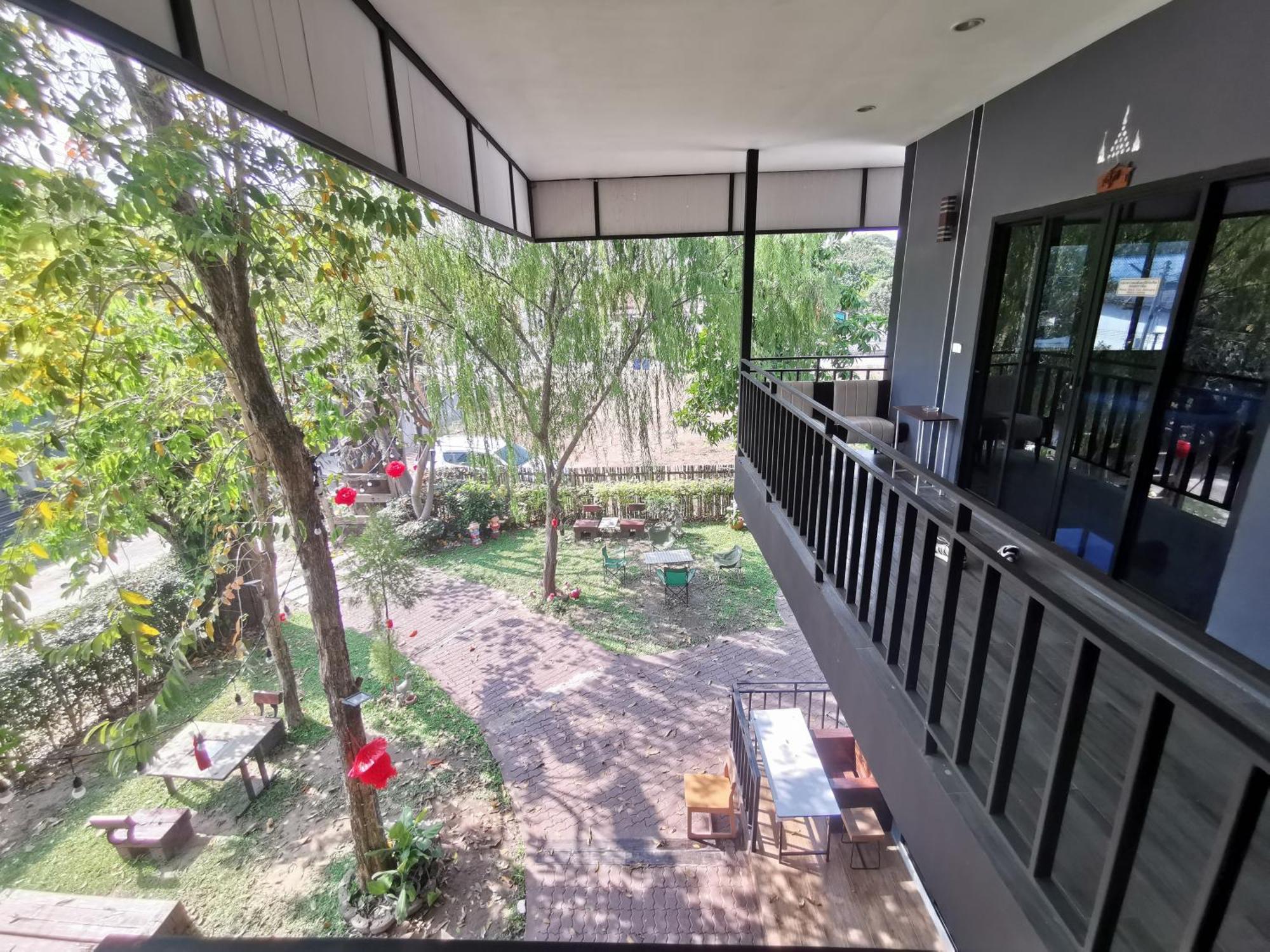 Kan Home Hotel Kanchanaburi City Exteriör bild